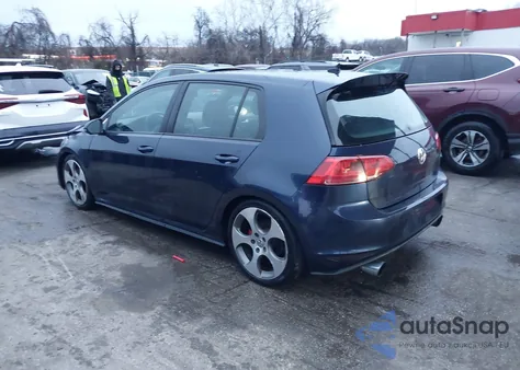 2015 Volkswagen Golf Gti 2.0T Se 4-Door z USA, uszkodzony, nr VIN 3VW4T7AUXFM046814